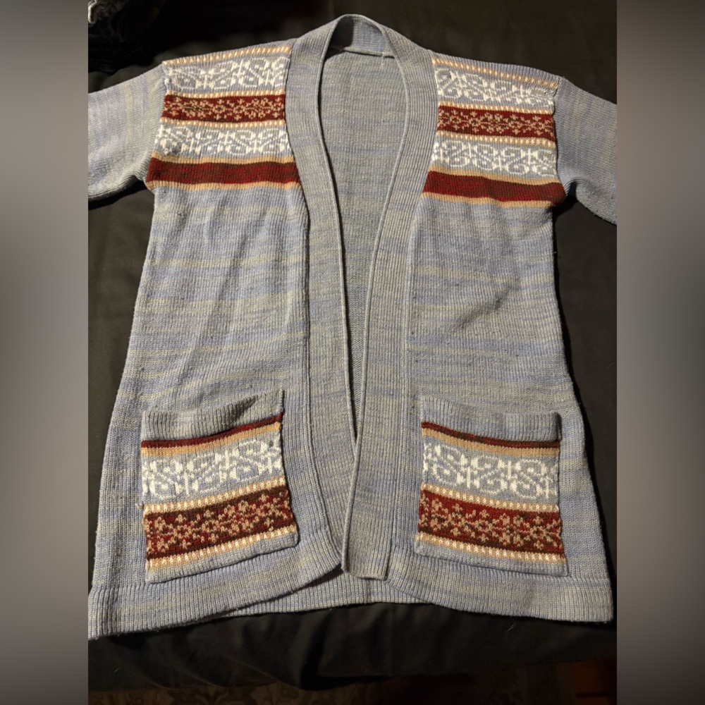 Cozy Knit Cardigan with Patterned Accents
